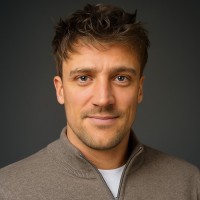 Dennis van Oosterhout MSc RA