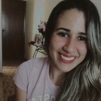 Thais Oliveira