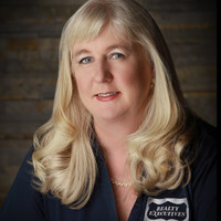 Charlotte Loomer