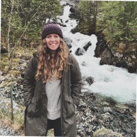 Madeleine Dee (Assoc Cipd)