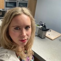 Yvonne Van Nes