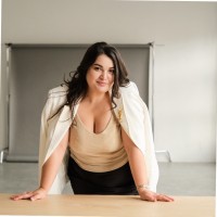 Ілона (Ilona) Кочарян (Kocharyan)