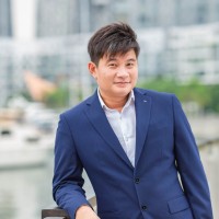 Lawrence Yeow