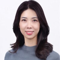 Yaejin Teresa Song