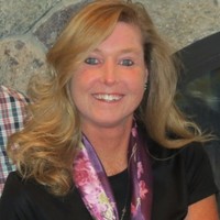 Nicole S Richard
