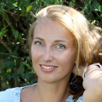 Eliza Zemel
