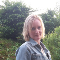 Silvia De Vries-Ahmed