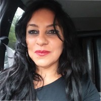 Renata C Alcantara