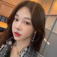 春川優子