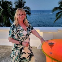 Yvonne Holliday