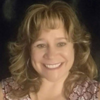 Michelle Marshall