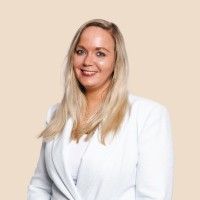 Nancy Van Der Linden