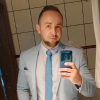 Damian Łakuta