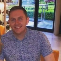 Alan O'Brien Ba, Apa