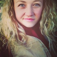 Hannah Lowe