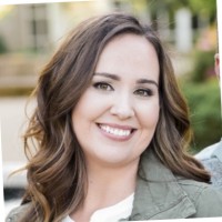 Danielle Glunt Kelly