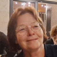 Yvonne De Jager