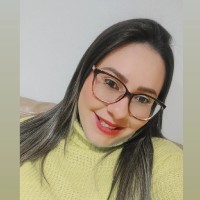 Mônica Santos Ribeiro