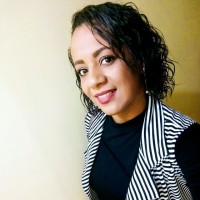 Rosely Oliveira