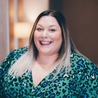 Lucy Earnshaw