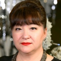 Елена Дедова