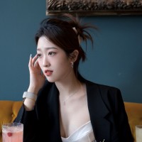 Heran Zhang