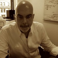 Daniel J Ryan