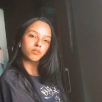 Layane Paschoalotto