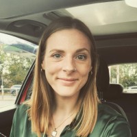 Sara Amos
