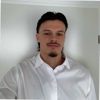 Enzo Bondis