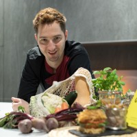 Chef Sebastian Simon