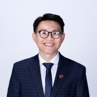Lucas D H.