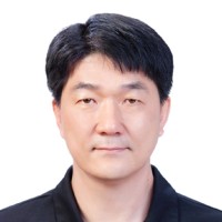 김창현