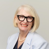 Dr Sandra Webster