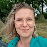 Renate Nagelhout