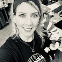Shelly Cowan