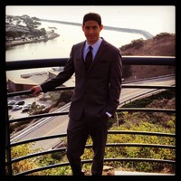Guillermo Flores
