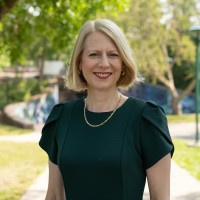 Dr. Heidi Macpherson