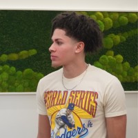 Keyon Button