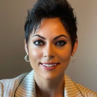 Ashley Grant, Mba