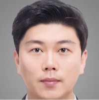 김성윤