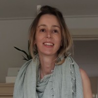 Annemieke S.