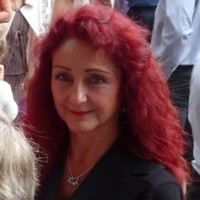 Julie Holehouse