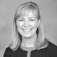 Lisa Rynne, Cfa
