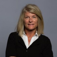 Kim Lewis