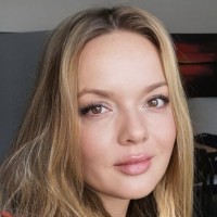 Iris Hecker