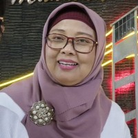 Siti Komariah