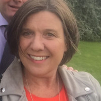 Elaine Mac Hale