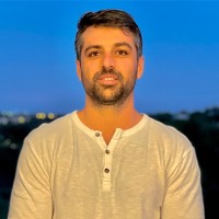 Yogev Elkeslassy