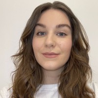 Eszter Debrenszki